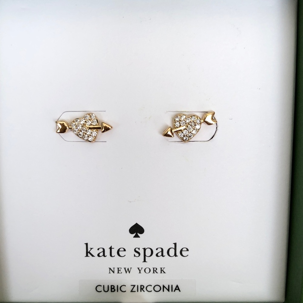 kate spade Always Sparkle Gold Tone Dainty Heart & Arrow Stud Earrings CZ NIB